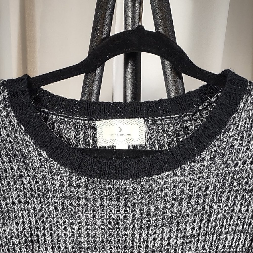 Anthropologie Ruby Moon Side Zip Tunic Sweater Size Small - Picture 2 of 14